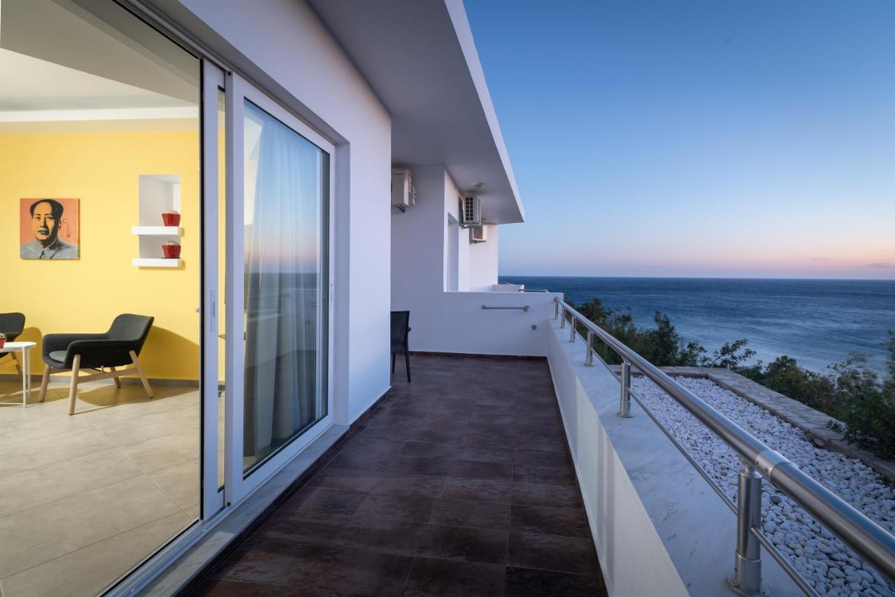 Porto Belissario Hotel Ferma Buitenkant foto