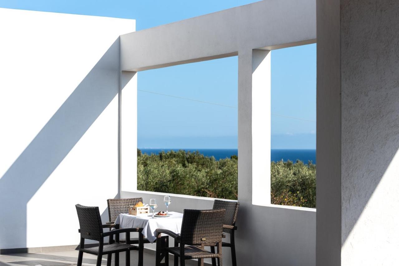 Porto Belissario Hotel Ferma Buitenkant foto